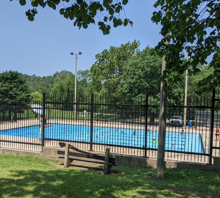 gompers-park-pool-outdoor-photo
